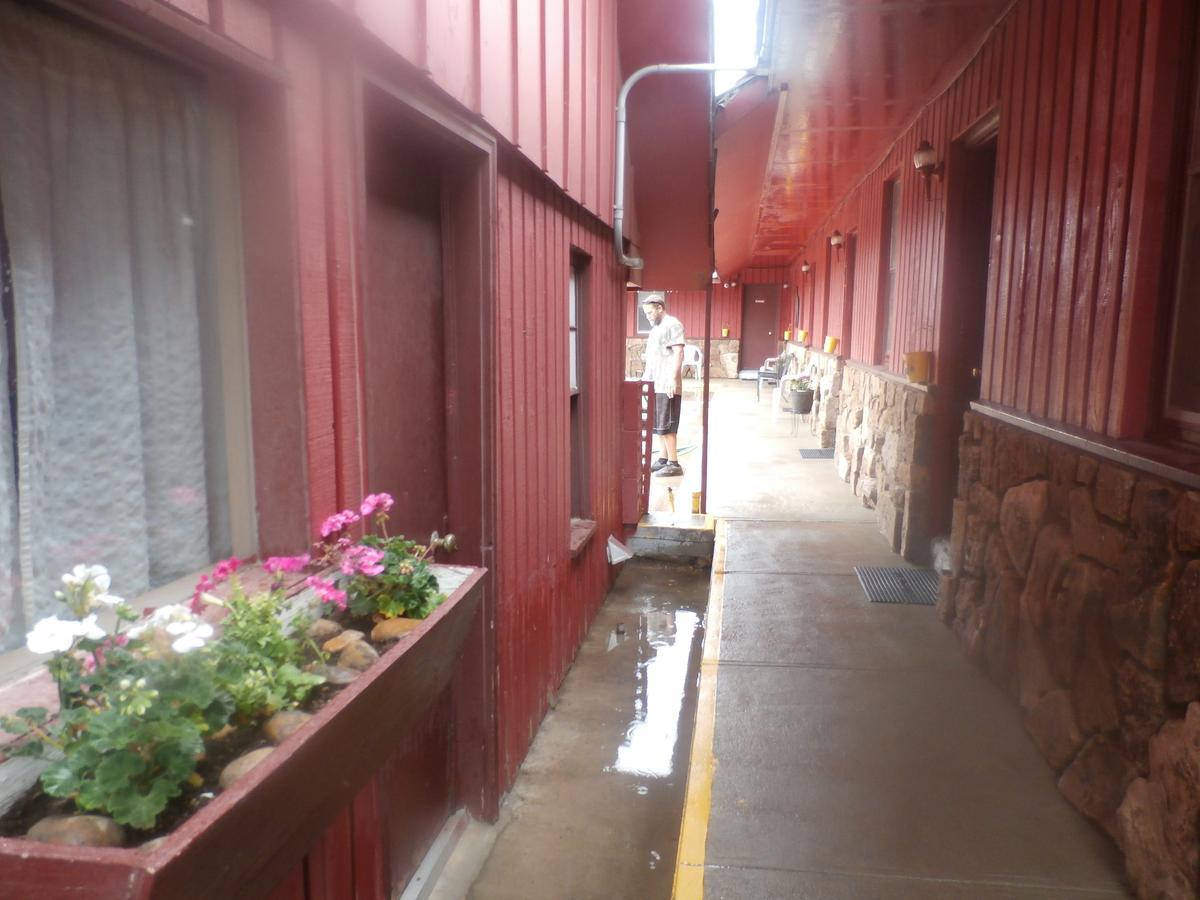 The Sage Motel Saratoga Exterior foto